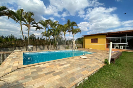 Chácara à venda com 3 quartos, sendo 1 suíte, em Jardim Buru, Salto, SP
