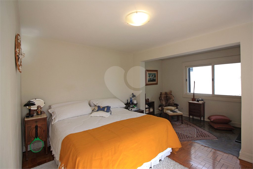 Sobrado à venda com 3 quartos, sendo 1 suíte, em Butantã, São Paulo, SP