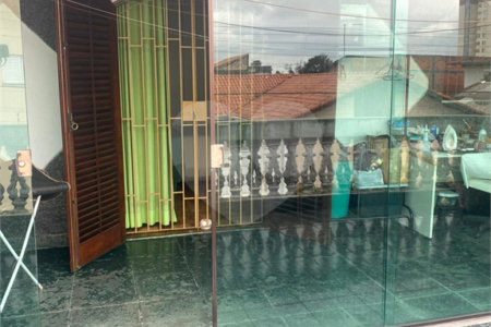 Sobrado à venda com 3 quartos em Jardim Imperador, Suzano, SP