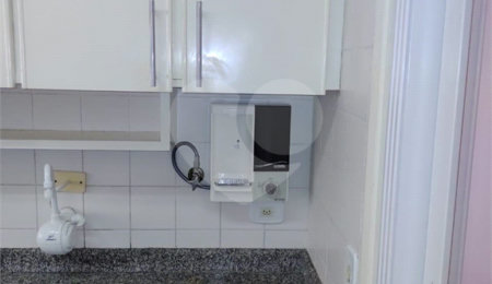 Apartamento à venda com 3 quartos, sendo 1 suíte,  em Saúde, São Paulo, SP