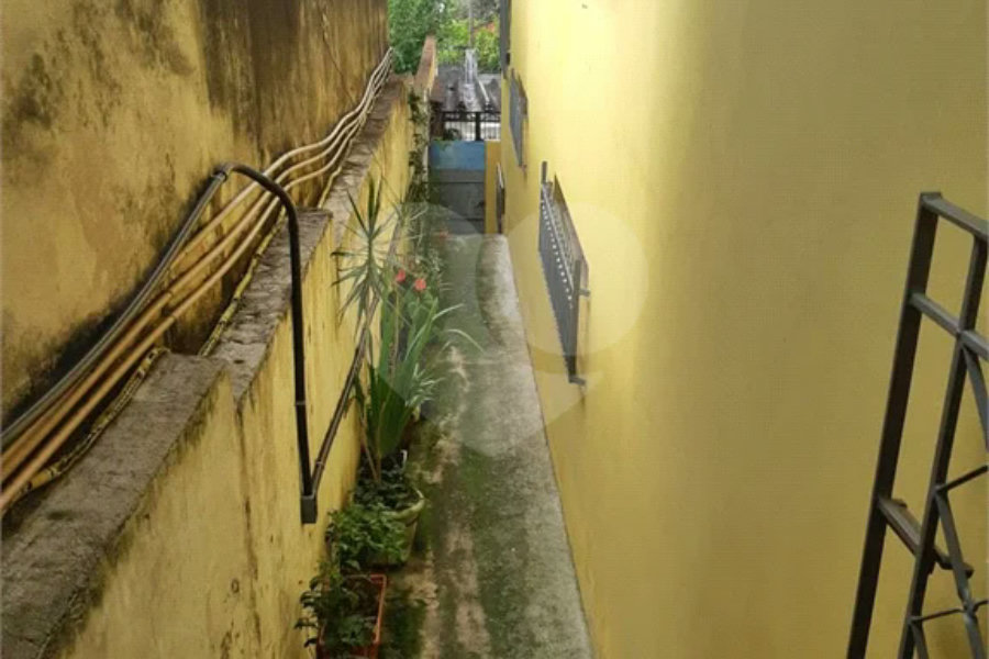 Sobrado à venda com 3 quartos, sendo 1 suíte, em Tremembé, São Paulo, SP