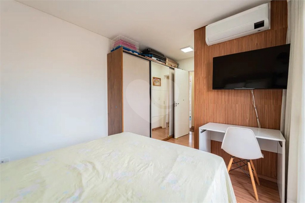 Apartamento à venda com 3 quartos, sendo 1 suíte, em Jardim Prudência, São Paulo, SP