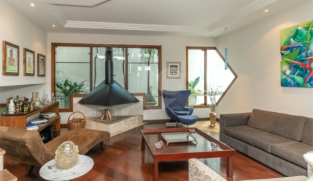 Casa à venda com 4 quartos, sendo 2 suítes,  em Jardim Marajoara, São Paulo, SP