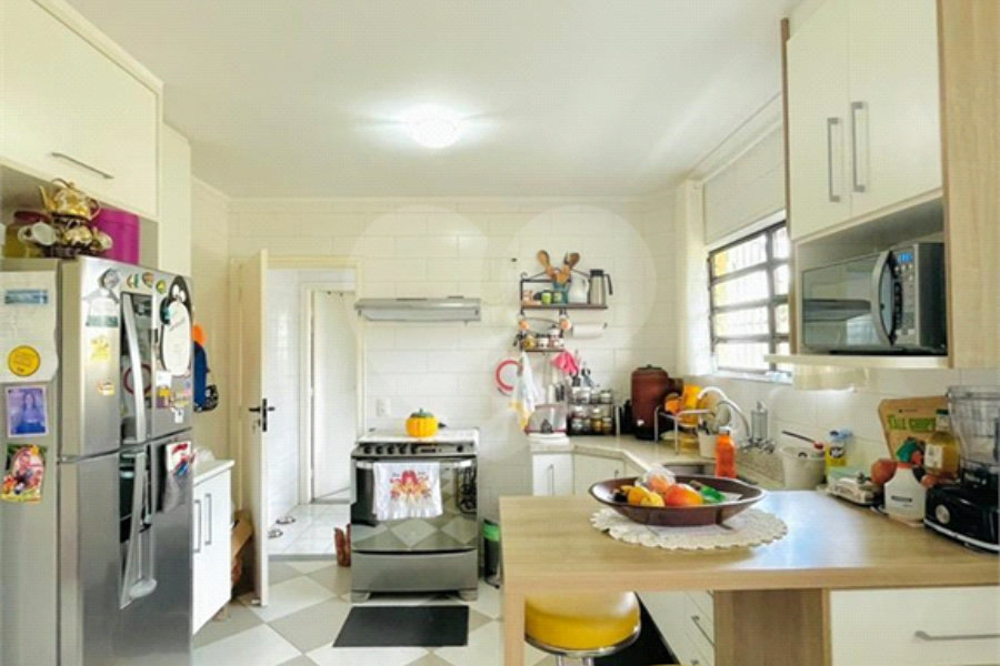 Villagio à venda com 4 quartos, sendo 2 suítes, em Saúde, São Paulo, SP