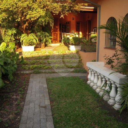 Casa à venda com 5 quartos, sendo 2 suítes,  em Saúde, São Paulo, SP