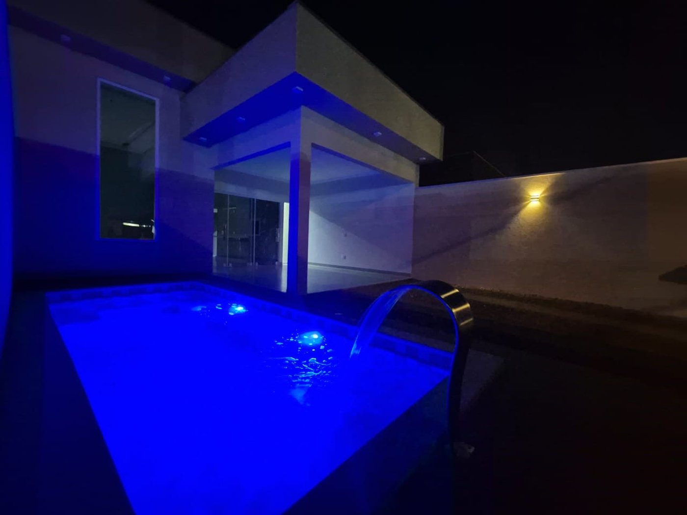 Casa à venda com 3 quartos, sendo 1 suíte, em Jardim dos Ipes, Três Lagoas, MS