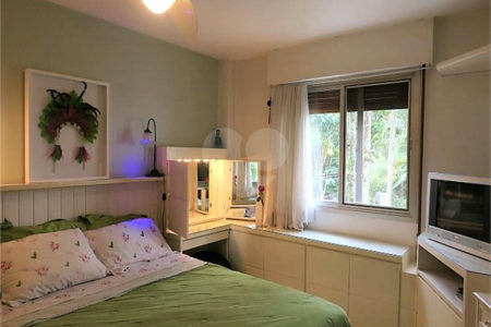 Apartamento à venda com 3 quartos, sendo 1 suíte,  em Real Parque, São Paulo, SP