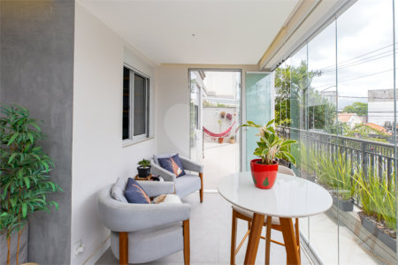 Apartamento à venda com 3 quartos, sendo 1 suíte, em Alto da Boa Vista, São Paulo, SP