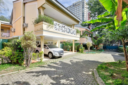 Casa à venda com 4 suítes no condomínio Conjunto Residencial São Benedito, São Paulo - SP