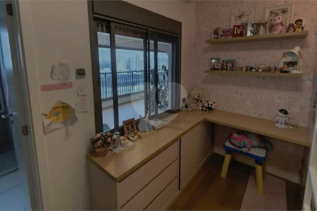 Apartamento para alugar com 3 suítes em Chácara Santo Antônio, São Paulo, SP