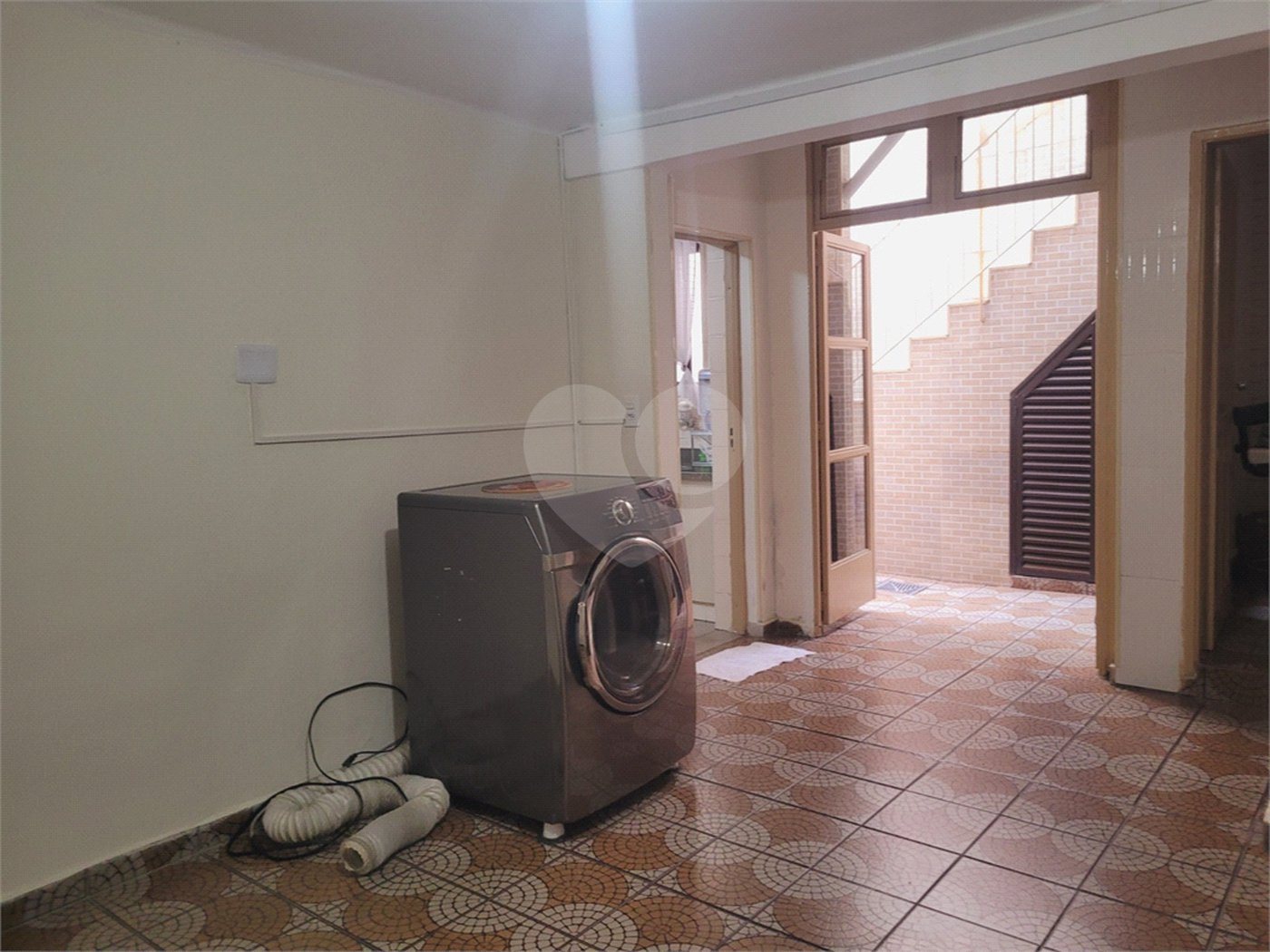 Sobrado à venda ou para alugar com 4 quartos, sendo 1 suíte, em Vila Gustavo, São Paulo, SP