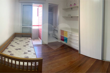 Apartamento à venda com 4 suítes em Vila Andrade, São Paulo, SP