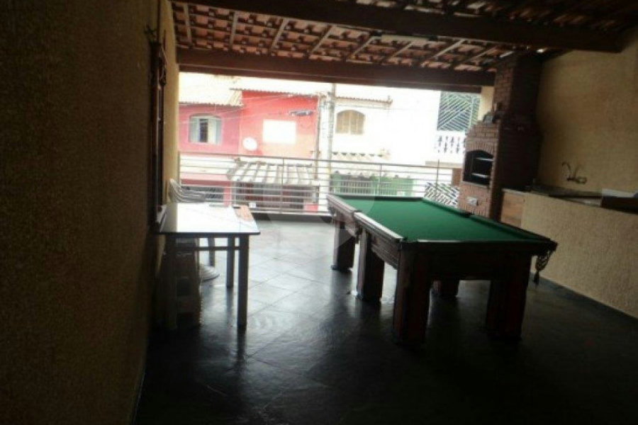 Sobrado à venda com 2 quartos no Brasilândia, São Paulo, SP