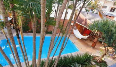 Casa à venda com 5 suítes em Jardim Leonor, São Paulo, SP