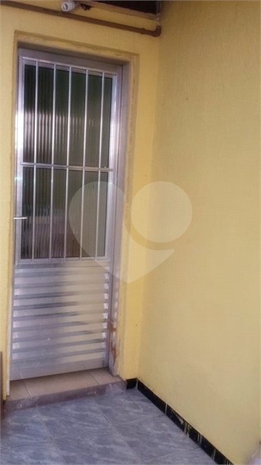 Sobrado à venda com 2 quartos em Jardim Maria Virginia, São Paulo, SP