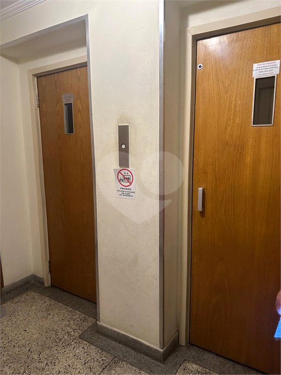Apartamento à venda com 3 quartos, sendo 1 suíte,  em Vila Santo Estéfano, São Paulo, SP
