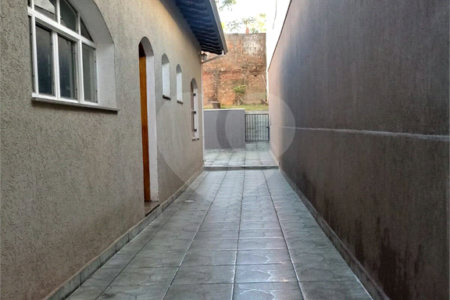 Casa à venda com 3 quartos, sendo 1 suíte, em Jardim São Pedro, Mogi das Cruzes, SP