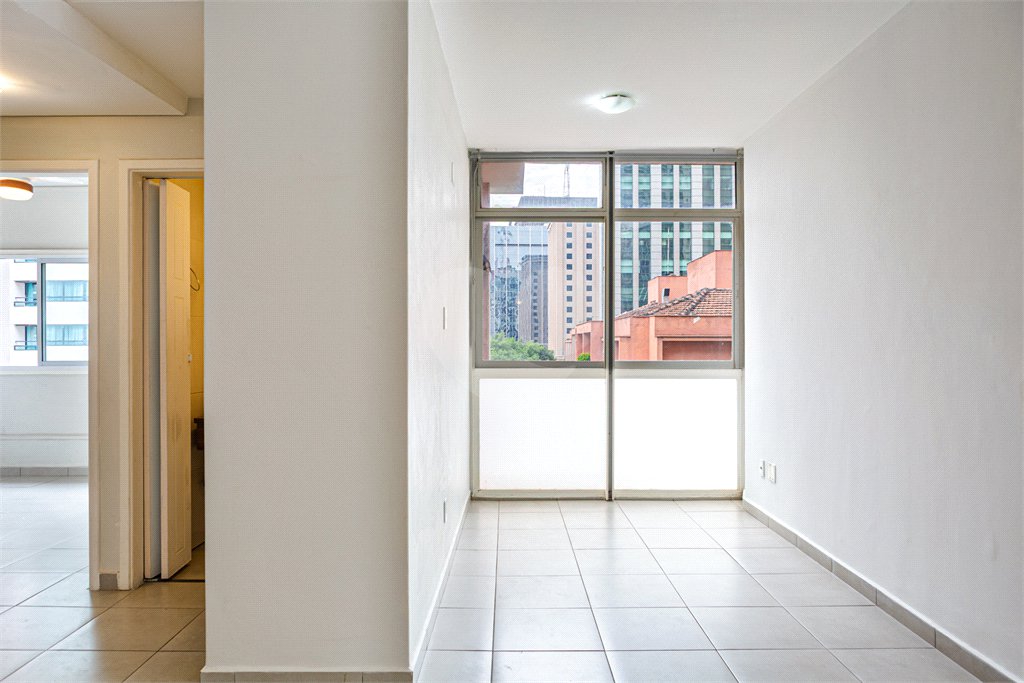Apartamento à venda com 2 quartos, sendo 1 suíte, em Jardim Paulista, São Paulo, SP
