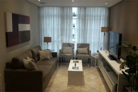 Apartamento com 3 quartos á venda no Campo Belo, São Paulo - SP