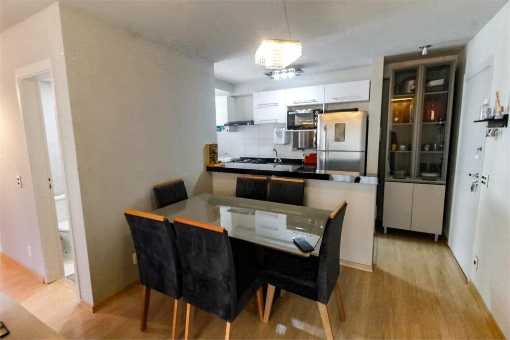 Apartamento à venda com 2 quartos, sendo 1 suíte, em Parque Reboucas, São Paulo, SP