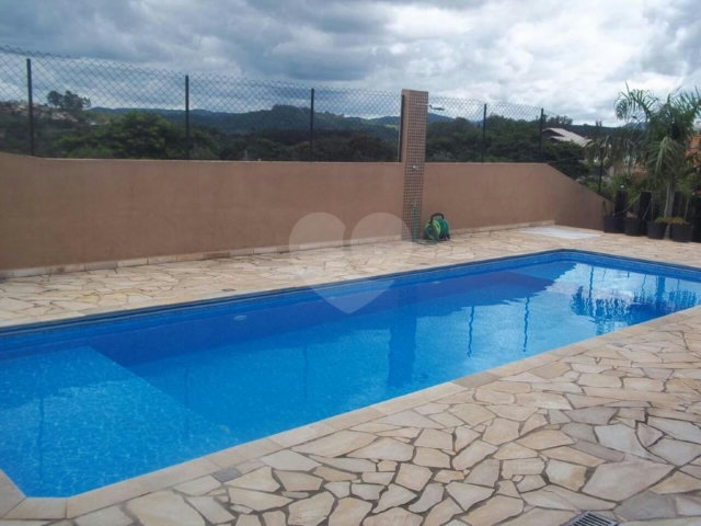 Casa em condomínio à venda com 4 suítes em Guaxinduva, Atibaia, SP