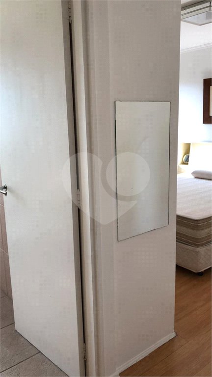 Apartamento à venda com 3 quartos, sendo 1 suíte, em Vila Olímpia, São Paulo, SP