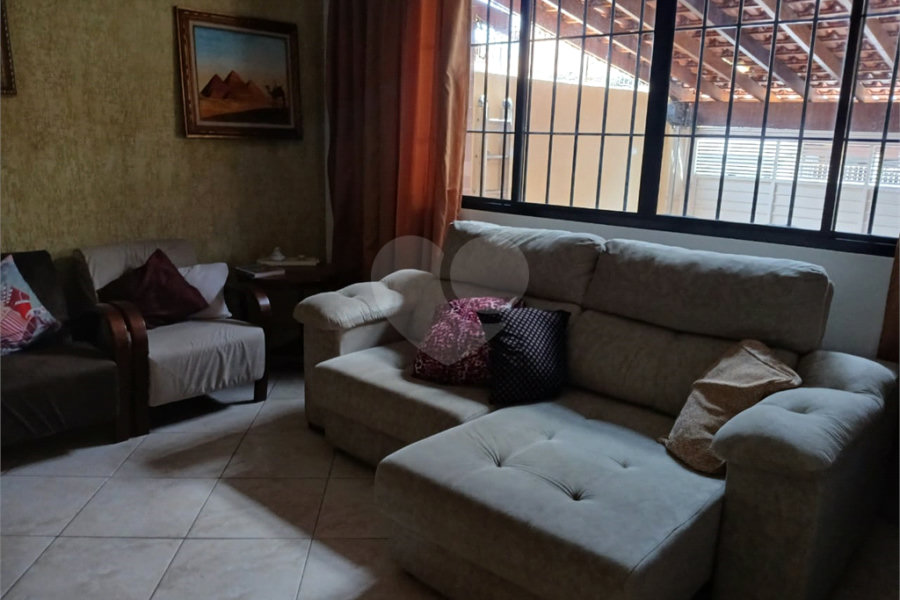 Sobrado à venda com 3 quartos, sendo 1 suíte,  em Imirim, São Paulo, SP