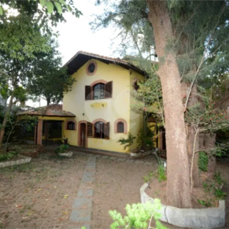 Casa à venda com 5 suítes em Capela do Socorro, São Paulo, SP