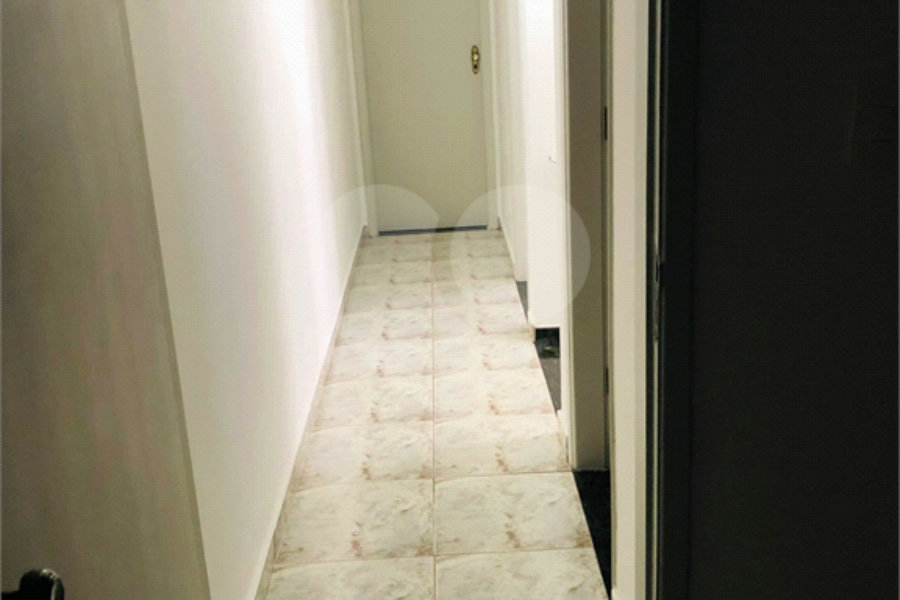 Sobrado à venda com 4 quartos em Parque Edu Chaves, São Paulo, SP