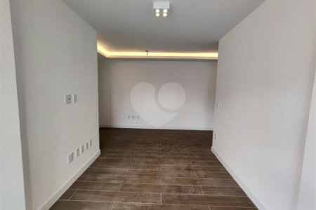 Apartamento à venda com 2 suítes em Vila Guiomar, Santo André, SP