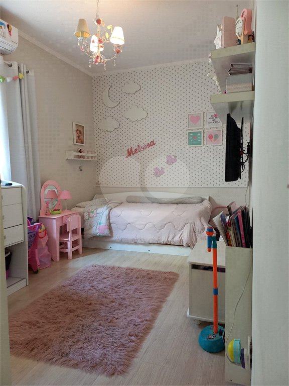 Casa à venda com 3 quartos, sendo 1 suíte, em Santa Luzia, Bragança Paulista, SP