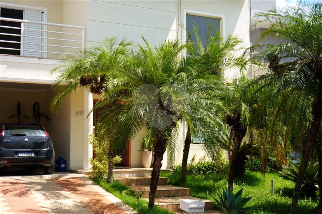 Casa à venda com 3 suítes no condomínio Amstalden, Indaiatuba - SP
