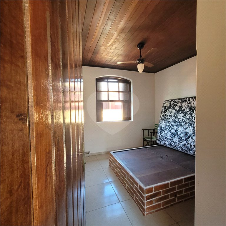 Casa à venda com 4 quartos, sendo 2 suítes, em Ferradura, Armação dos Búzios, RJ