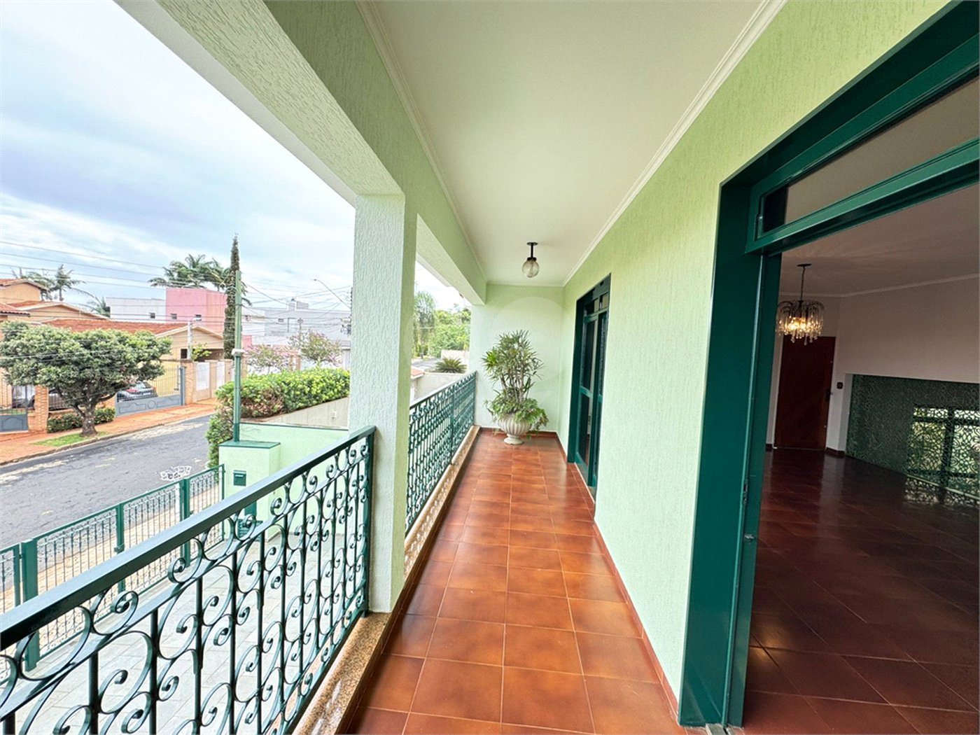 Casa à venda com 4 quartos, sendo 2 suítes, em Ribeirânia, Ribeirão Preto, SP