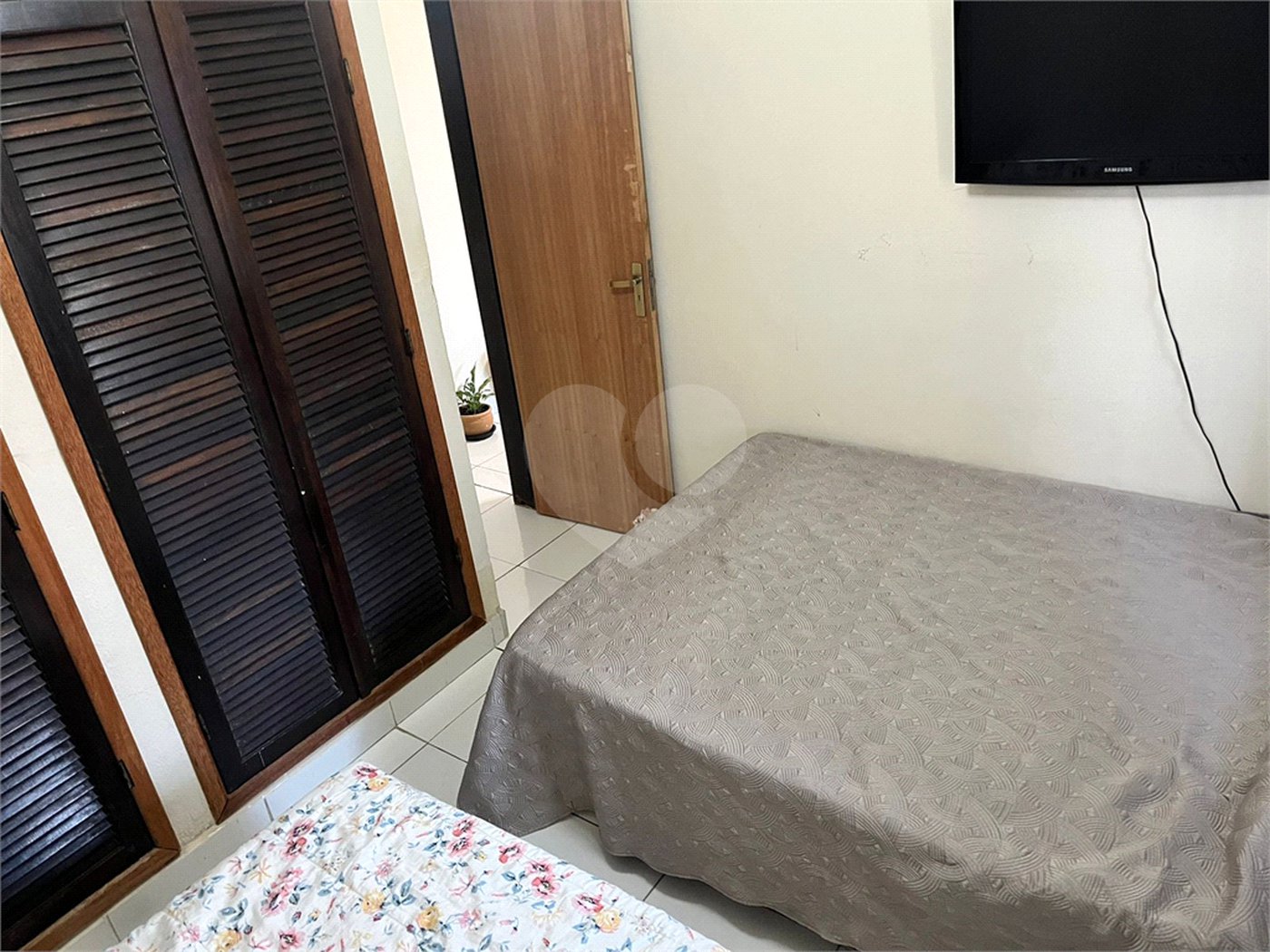 Casa à venda com 2 quartos, sendo 1 suíte,  em Caminho de Búzios, Cabo Frio, RJ