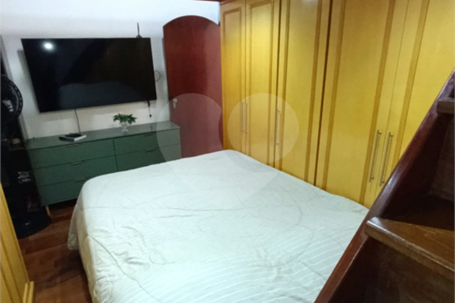 Sobrado à venda com 4 quartos, sendo 1 suíte, em Jaçanã, São Paulo, SP
