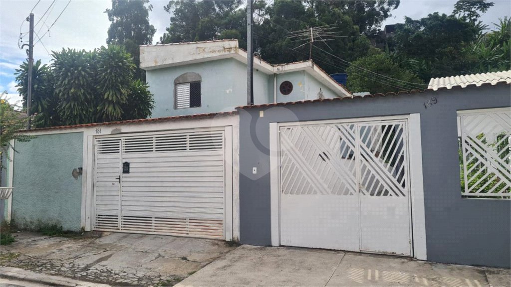 Sobrado à venda com 5 quartos em Vila Germinal, São Paulo, SP