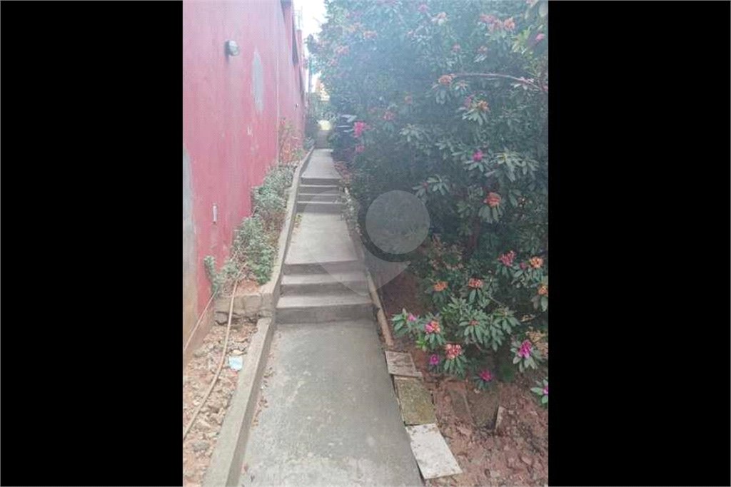 Sobrado à venda com 4 quartos em Vila Santa Edwiges, São Paulo, SP