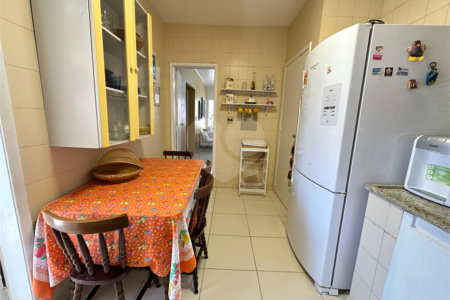 Cobertura à venda com 3 quartos, sendo 1 suíte, em Passagem, Cabo Frio, RJ