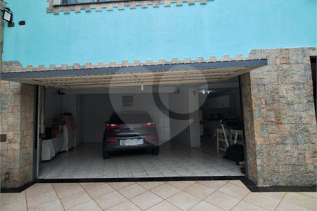 Sobrado à venda com 3 quartos, sendo 1 suíte, em Vila Santa Terezinha (zona Norte), São Paulo, SP