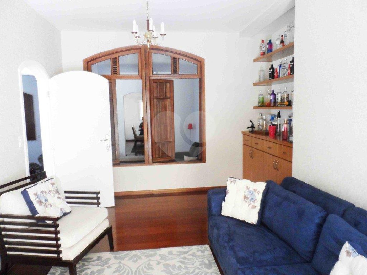 Sobrado à venda com 5 quartos, sendo 3 suítes, em Interlagos, São Paulo, SP