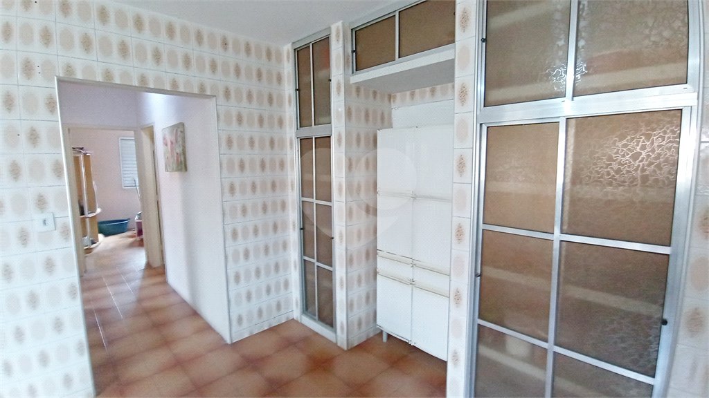 Casa à venda com 3 quartos, sendo 1 suíte,  no Centro, Vinhedo, SP