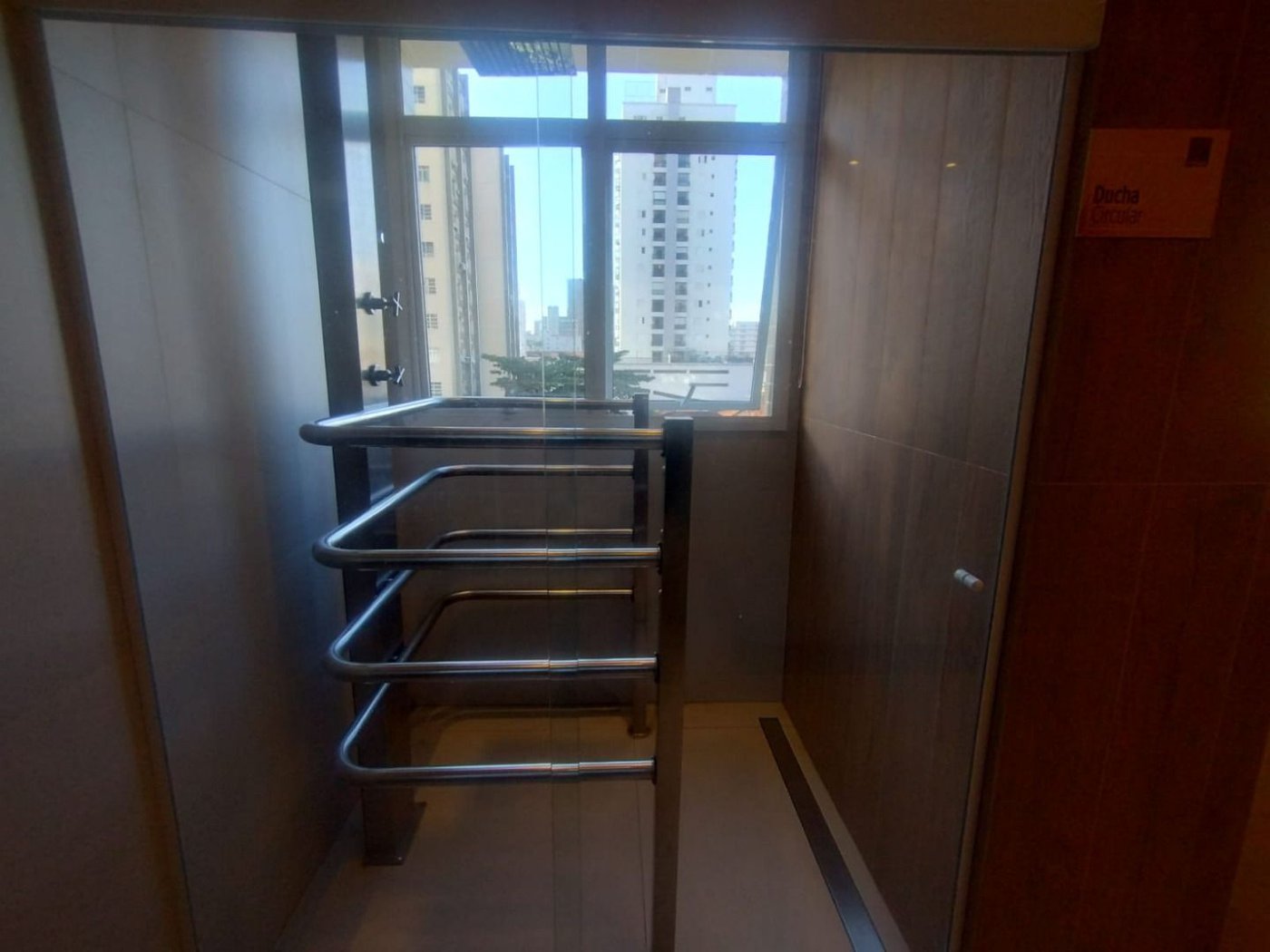 Apartamento Residencial à venda, Gonzaga, Santos - AP1742.