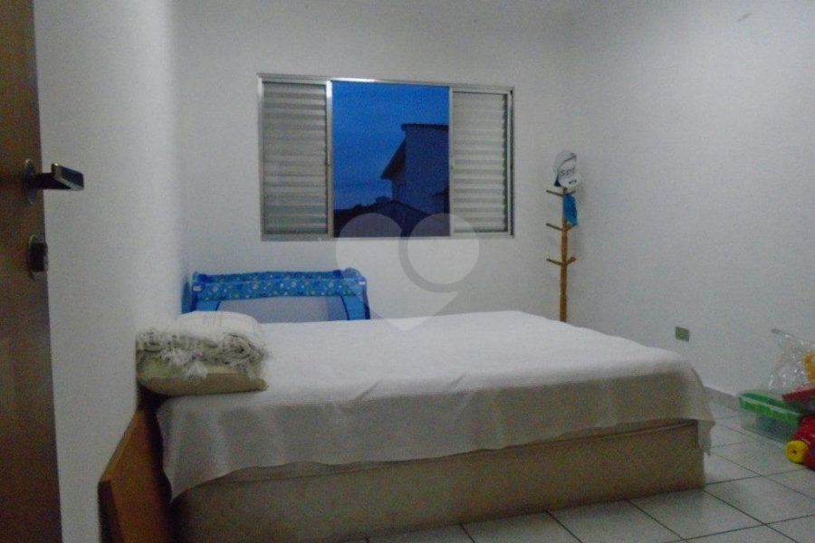 Sobrado à venda com 4 quartos, sendo 2 suítes, em Santana, São Paulo, SP