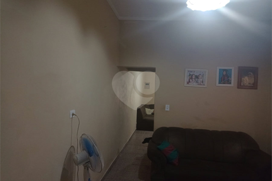 Sobrado à venda com 3 quartos em Jardim Acácio, Guarulhos, SP