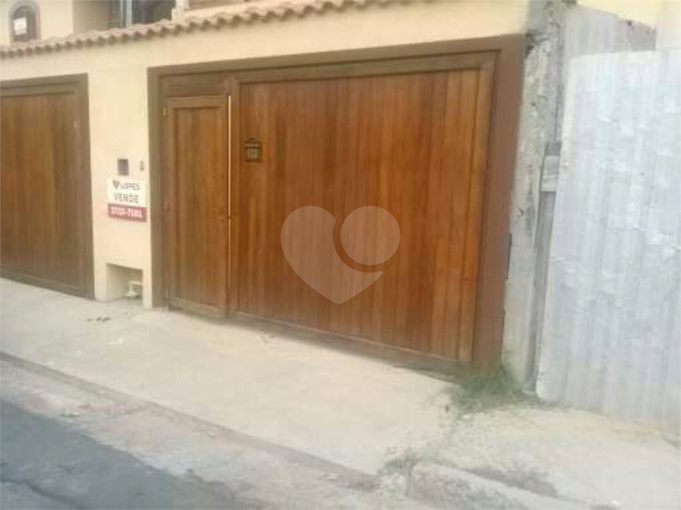 Sobrado à venda com 3 quartos, sendo 1 suíte, em Jardim Monte Kemel, São Paulo, SP