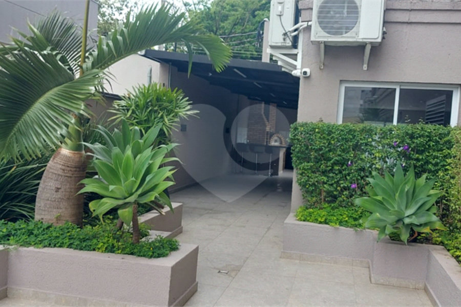 Apartamento à venda com 3 quartos, sendo 1 suíte, em Vila Guilherme, São Paulo, SP