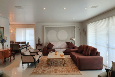 Apartamento à venda com 4 suítes em Jardim Marajoara, São Paulo, SP