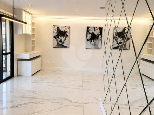 Apartamento à venda com 3 suítes em Santana, São Paulo, SP