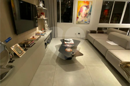 Apartamento à venda com 2 quartos, sendo 1 suíte, em Higienópolis, São Paulo, SP